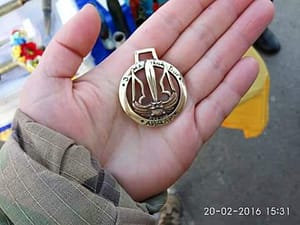 Медальон"Слава Україні!" Medallion "Glory to Ukraine!"